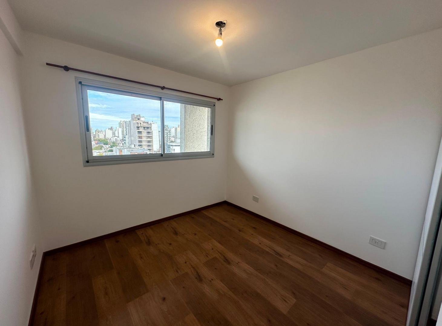 Foto de DEPARTAMENTO EN VENTA EN LA PLATA 1 DORMITORIO, imagen 2