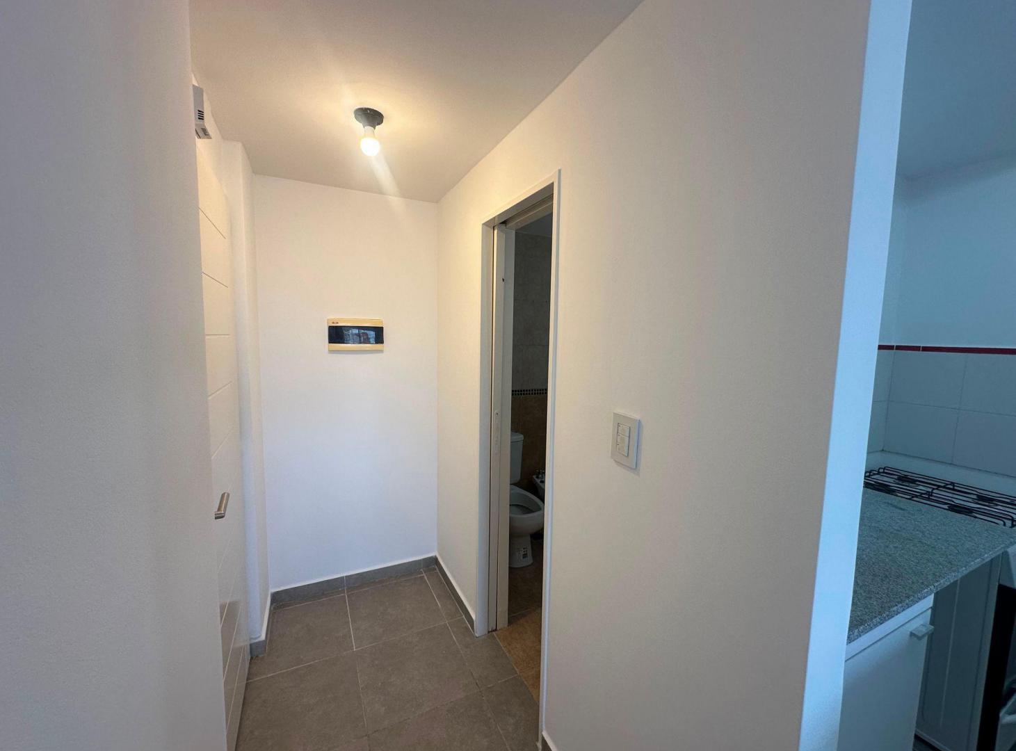 Foto de MONOAMBIENTE EN VENTA EN LA PLATA, imagen 4