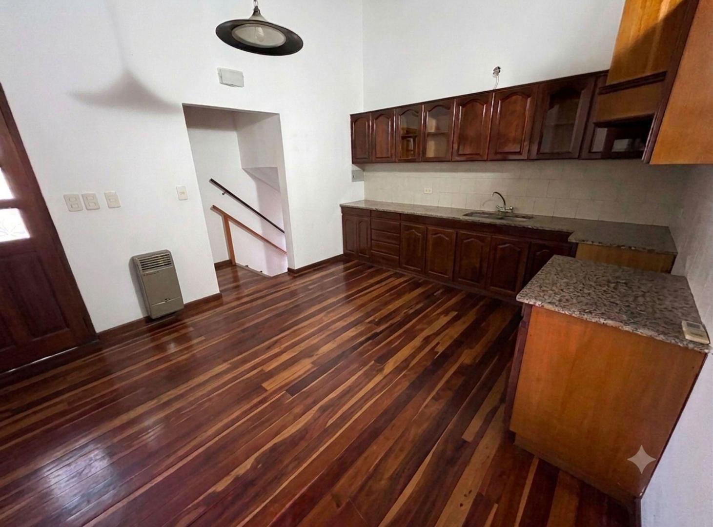 Foto de CASA EN VENTA EN ETCHEVERRY, imagen 2