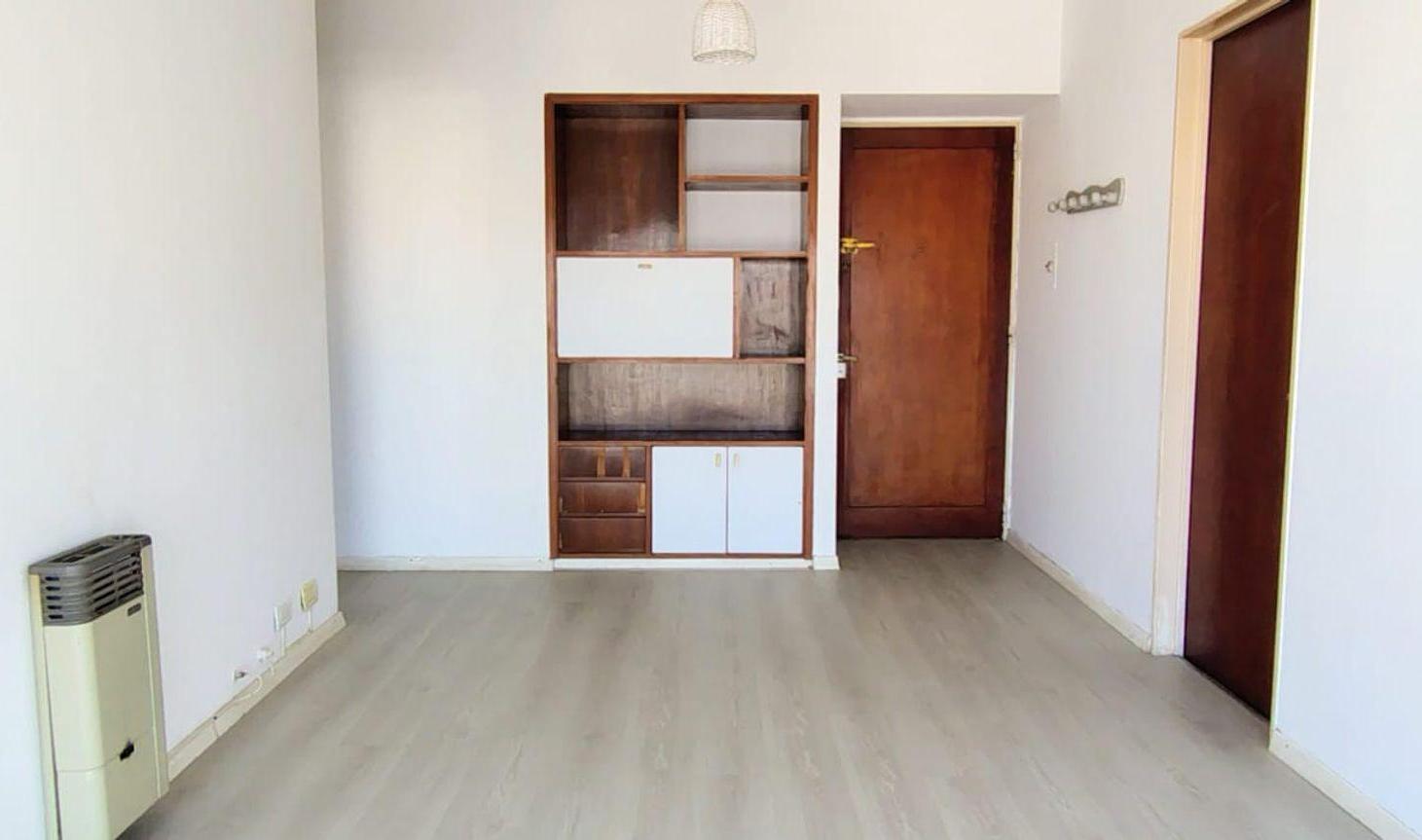Foto de DEPARTAMENTO VENTA LA PLATA 1 DORMITORIO AP. BANCO, imagen 5
