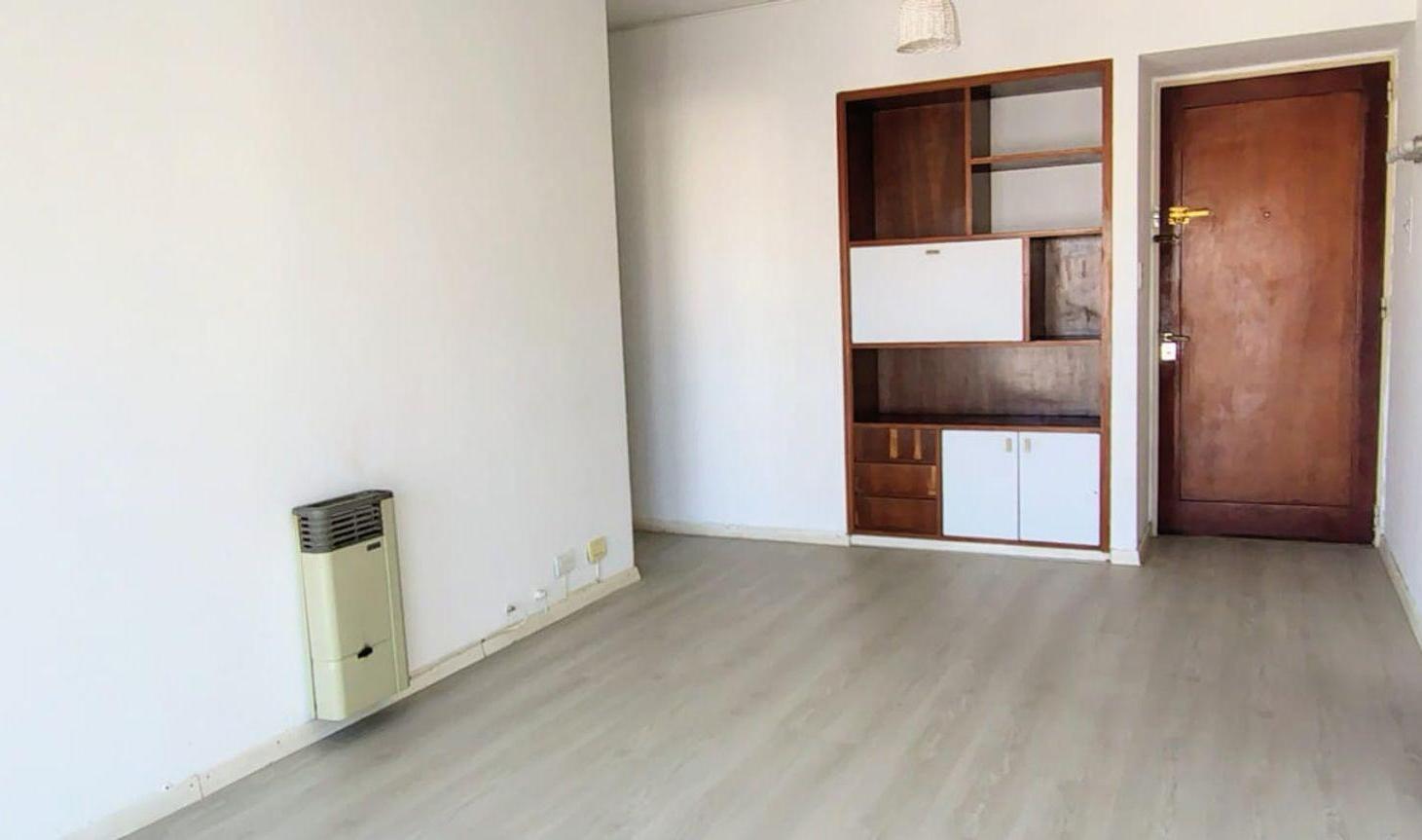 Foto de DEPARTAMENTO VENTA LA PLATA 1 DORMITORIO AP. BANCO, imagen 4