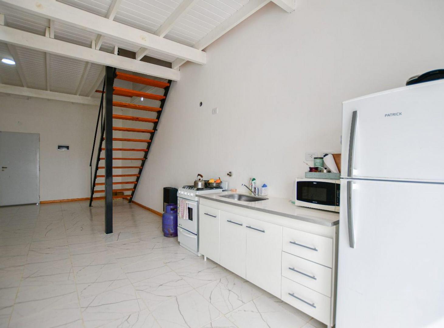 Foto de Departamento Duplex Venta San Carlos 3 Dormitorios, imagen 2