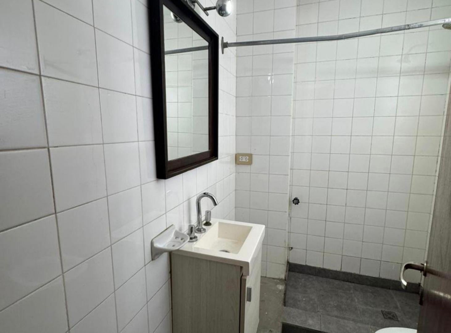 Foto de DEPARTAMENTO EN ALQUILER ZONA HOSPITAL SAN MARTIN, imagen 4
