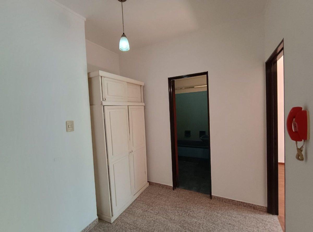 Foto de DEPARTAMENTO VENTA LA PLATA 1 DORMITORIO, imagen 3