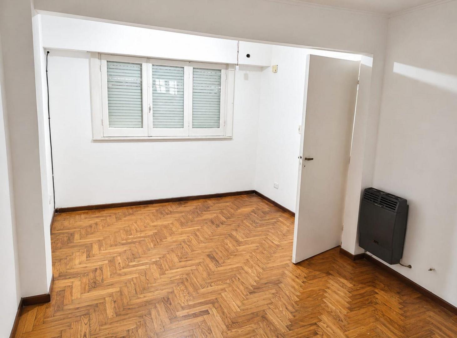 Foto de CASA EN ALQUILER LA PLATA 3 DORMITORIOS PATIO, imagen 3