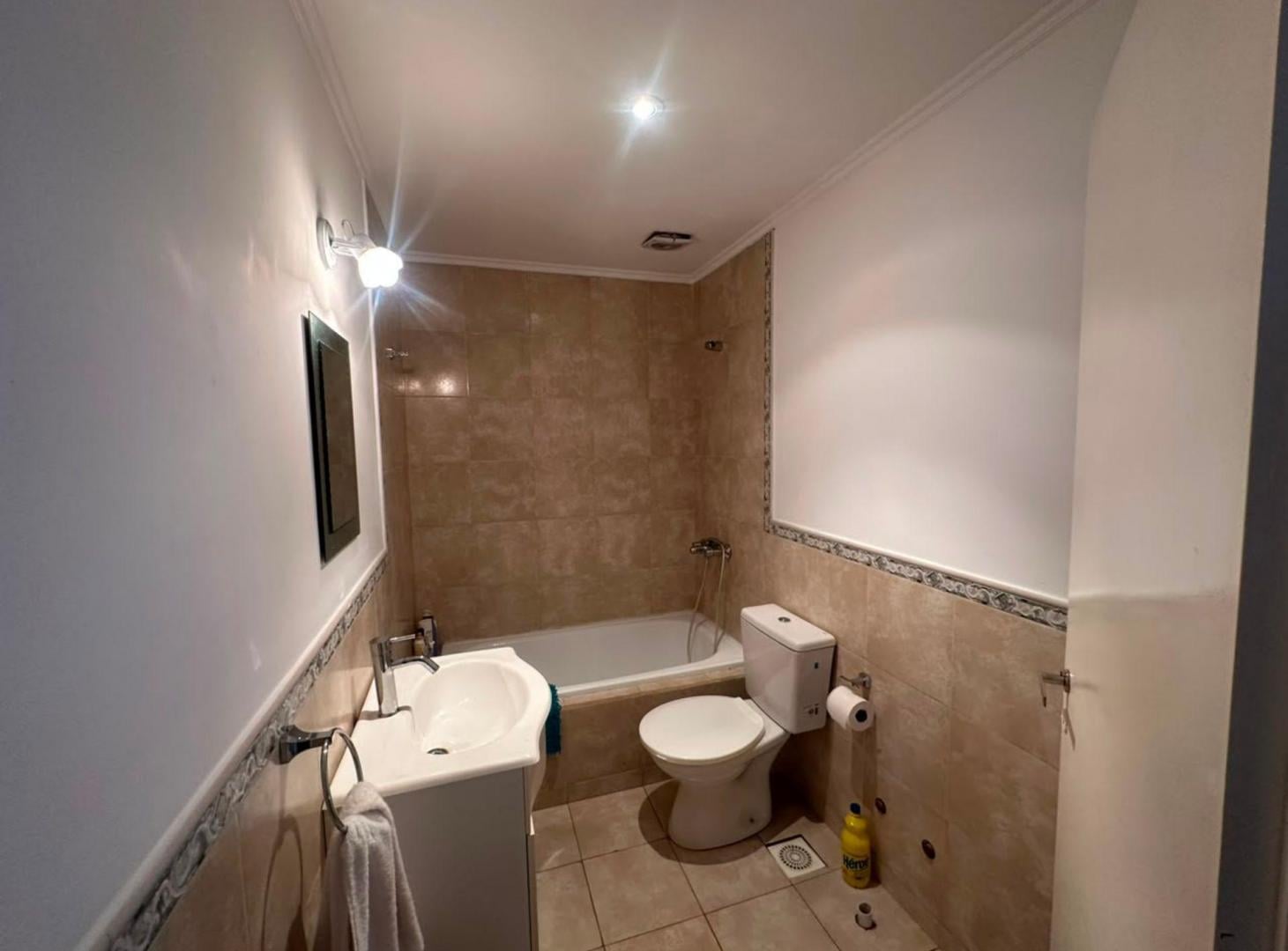 Foto de CASA EN VENTA EN LA PLATA 1 DORMITORIO, imagen 4