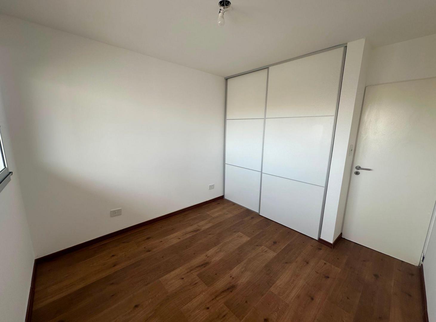Foto de DEPARTAMENTO EN VENTA EN LA PLATA 1 DORMITORIO, imagen 4