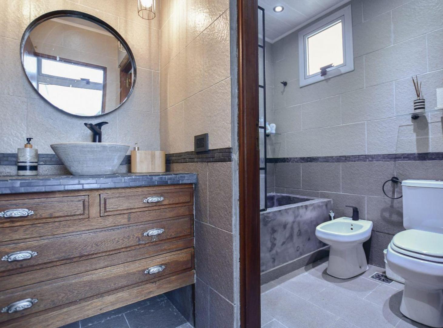 Foto de Casa en venta Berisso 2 dormitorios con permuta, imagen 3