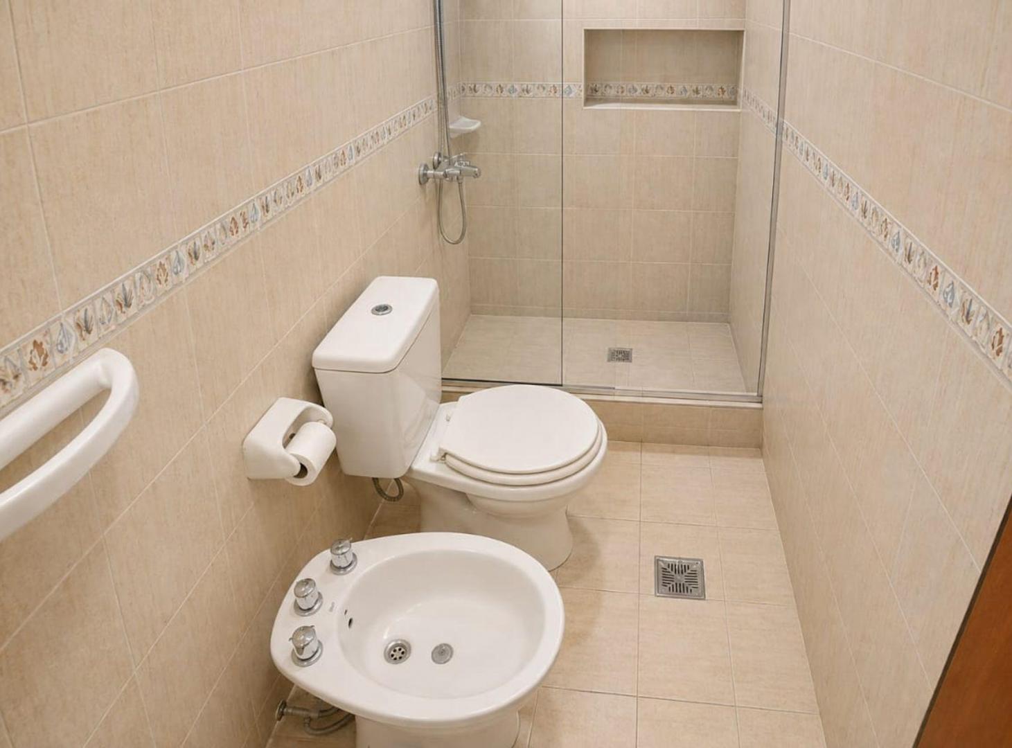 Foto de DEPARTAMENTO EN VENTA LA PLATA 2 DORMITORIOS, imagen 5