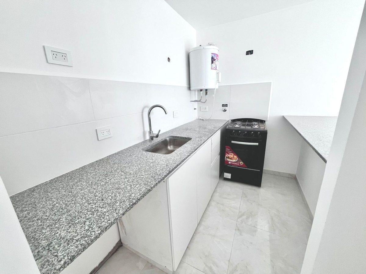 Foto de MONOAMBIENTE EN VENTA LA PLATA A ESTRENAR, imagen 4