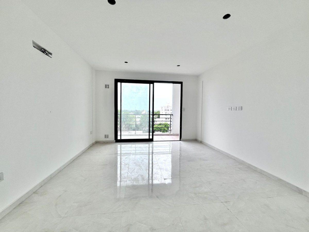 Foto de MONOAMBIENTE EN VENTA LA PLATA A ESTRENAR, imagen 3