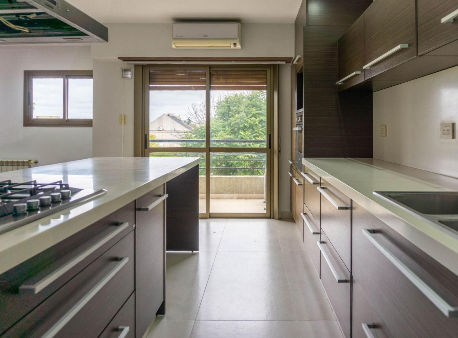 Foto de DEPARTAMENTO EN VENTA LA PLATA COCHERA, imagen 4