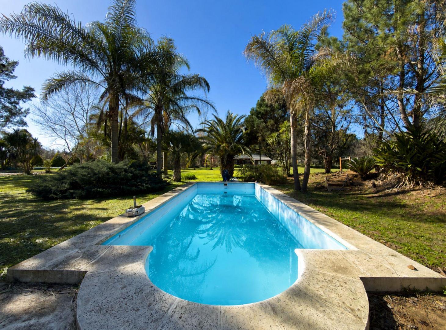 Foto de CASA TIPO CHALET EN VENTA ARANA CON PILETA, imagen 1