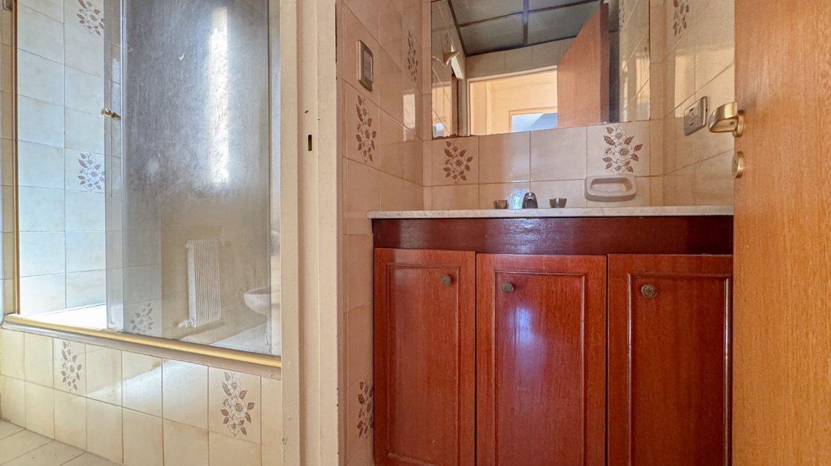 Foto de DEPARTAMENTO VENTA LA PLATA 2 DORMITORIOS COCHERA, imagen 5