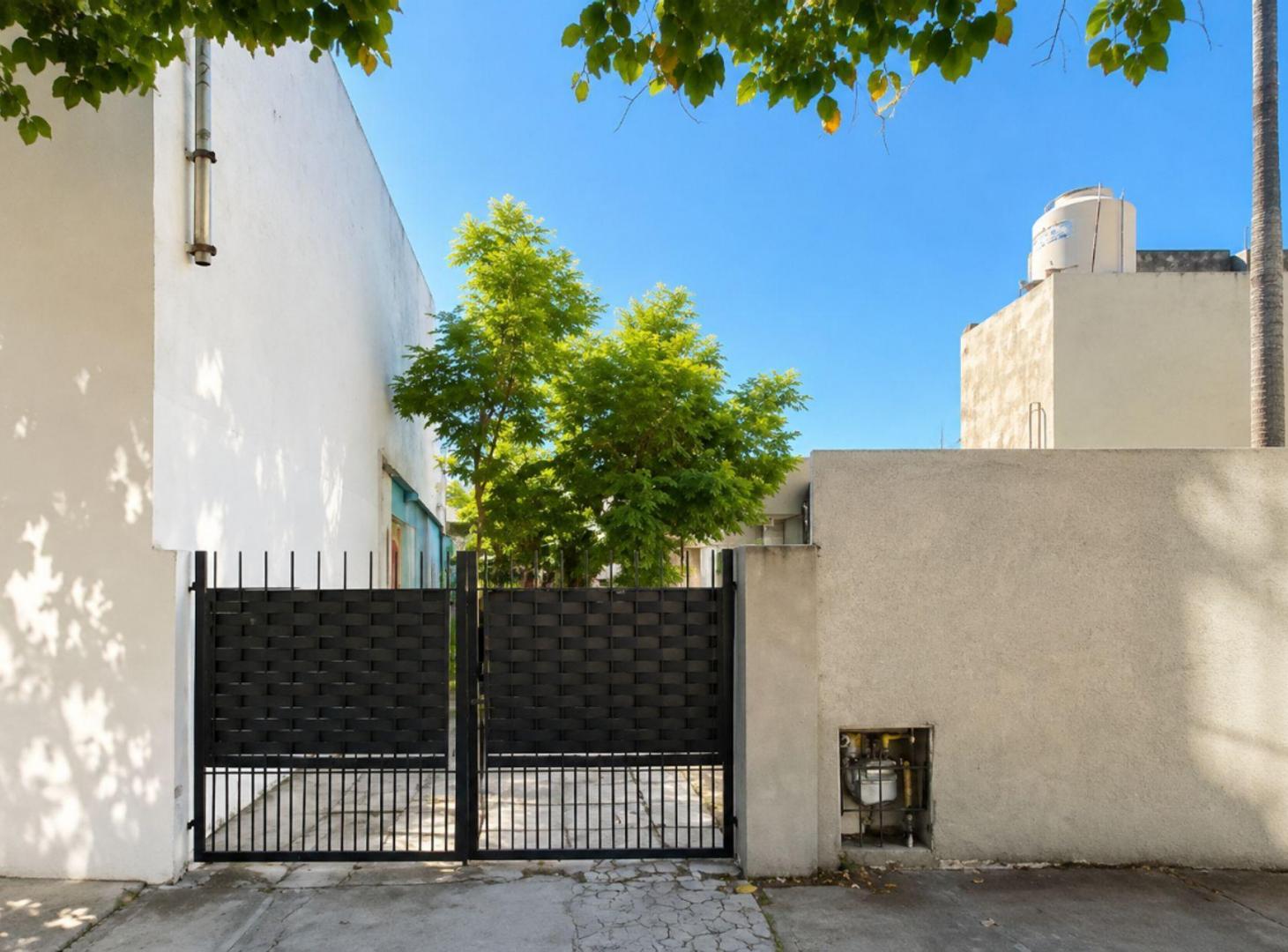 Foto de CASA EN VENTA LA PLATA RECICLADA A NUEVO, imagen 3