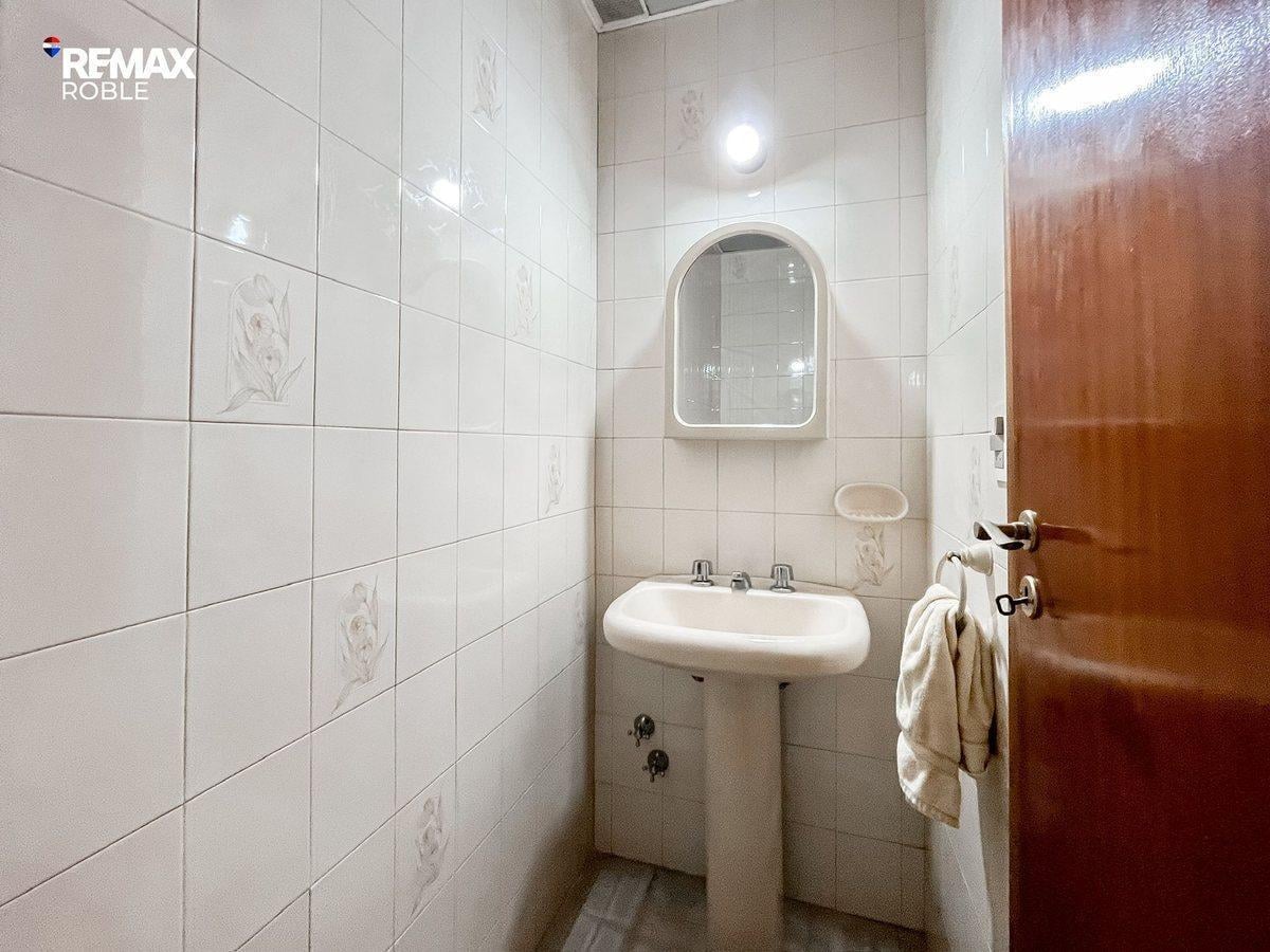 Foto de CASA EN VENTA LA LOMA LA PLATA 4 DORMITORIOS, imagen 5