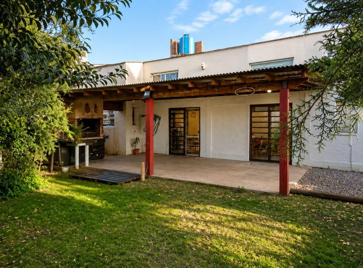 Foto de CASA EN VENTA LA PLATA 2 DORMITORIOS, imagen 4