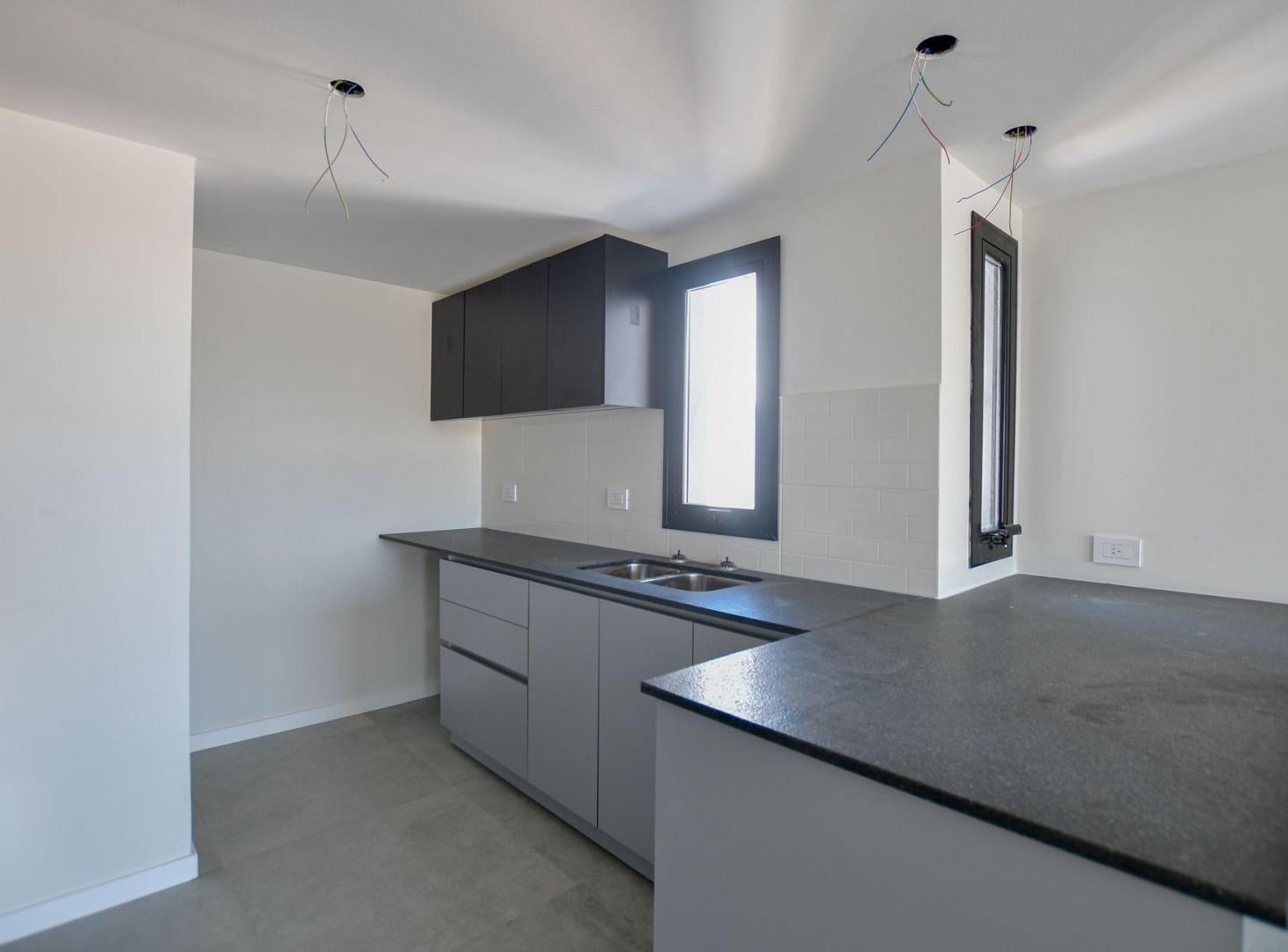 Foto de DEPARTAMENTO VENTA LA PLATA CENTRO A ESTRENAR, imagen 2