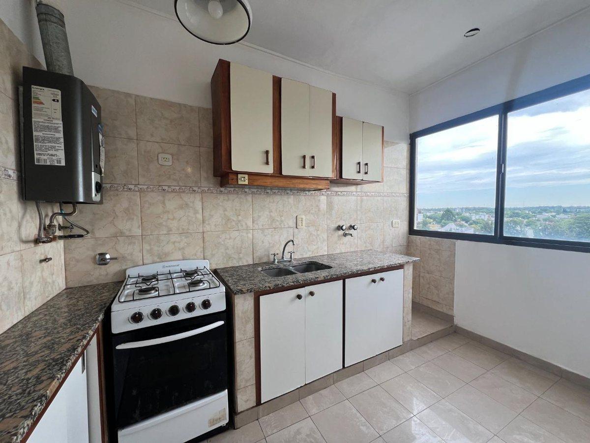 Foto de DEPARTAMENTO EN VENTA LA PLATA 3 DORMITORIOS, imagen 4