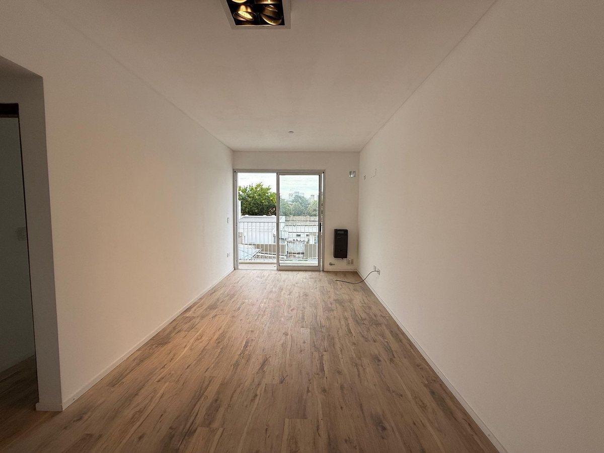 Foto de DEPARTAMENTO VENTA LA PLATA 1 DORMITORIO, imagen 4