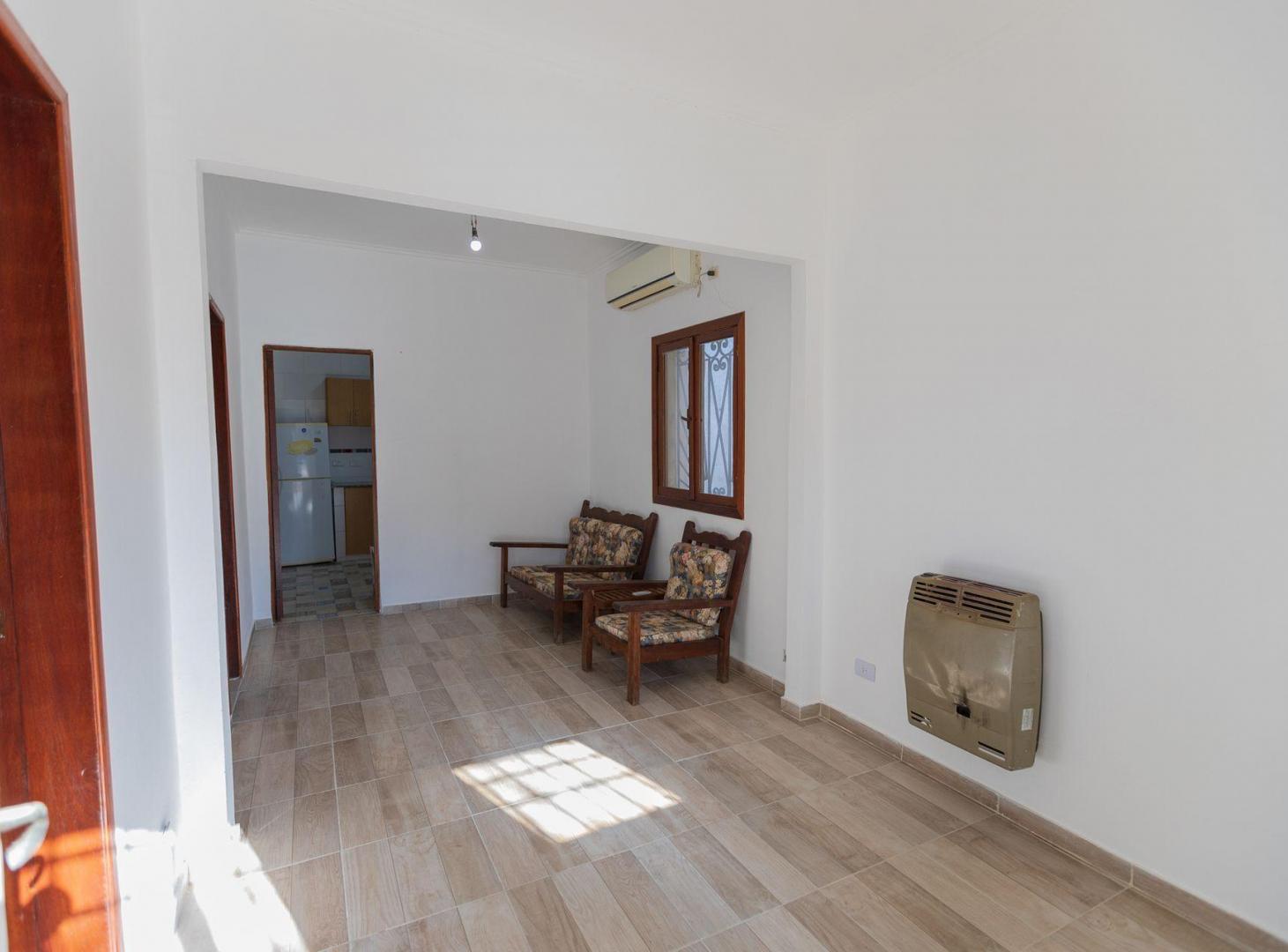 Foto de LOTE EN VENTA LA PLATA CON CONSTRUCCION, imagen 1