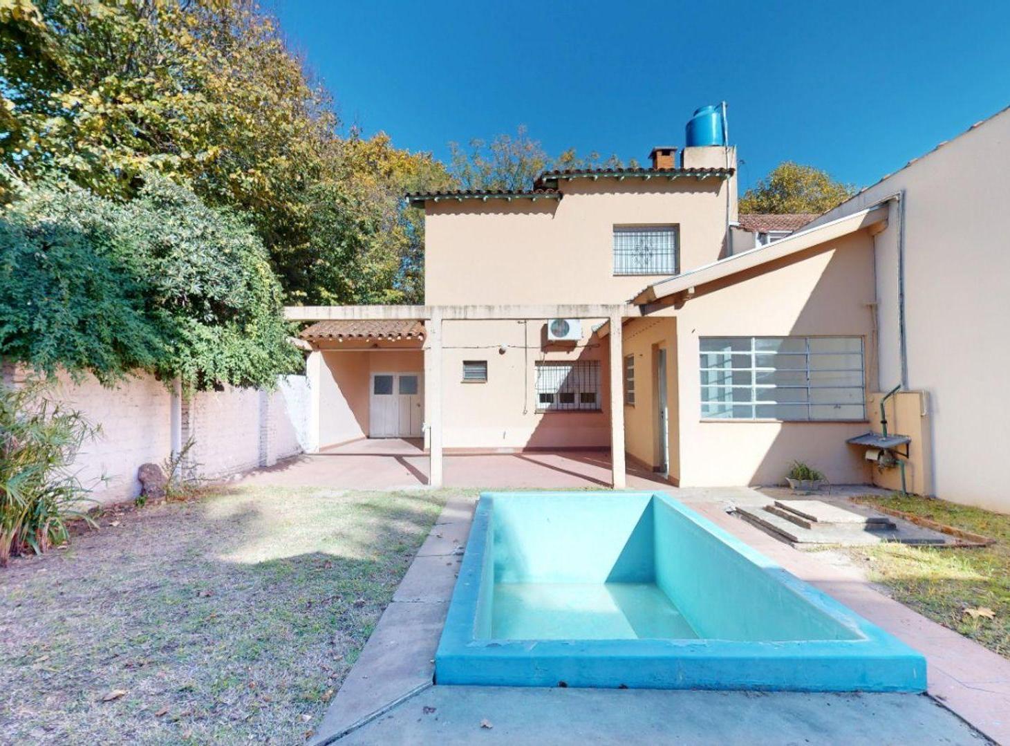 Foto de CASA EN VENTA FLORENCIO VARELA 6 AMBIENTES PARQUE, imagen 4