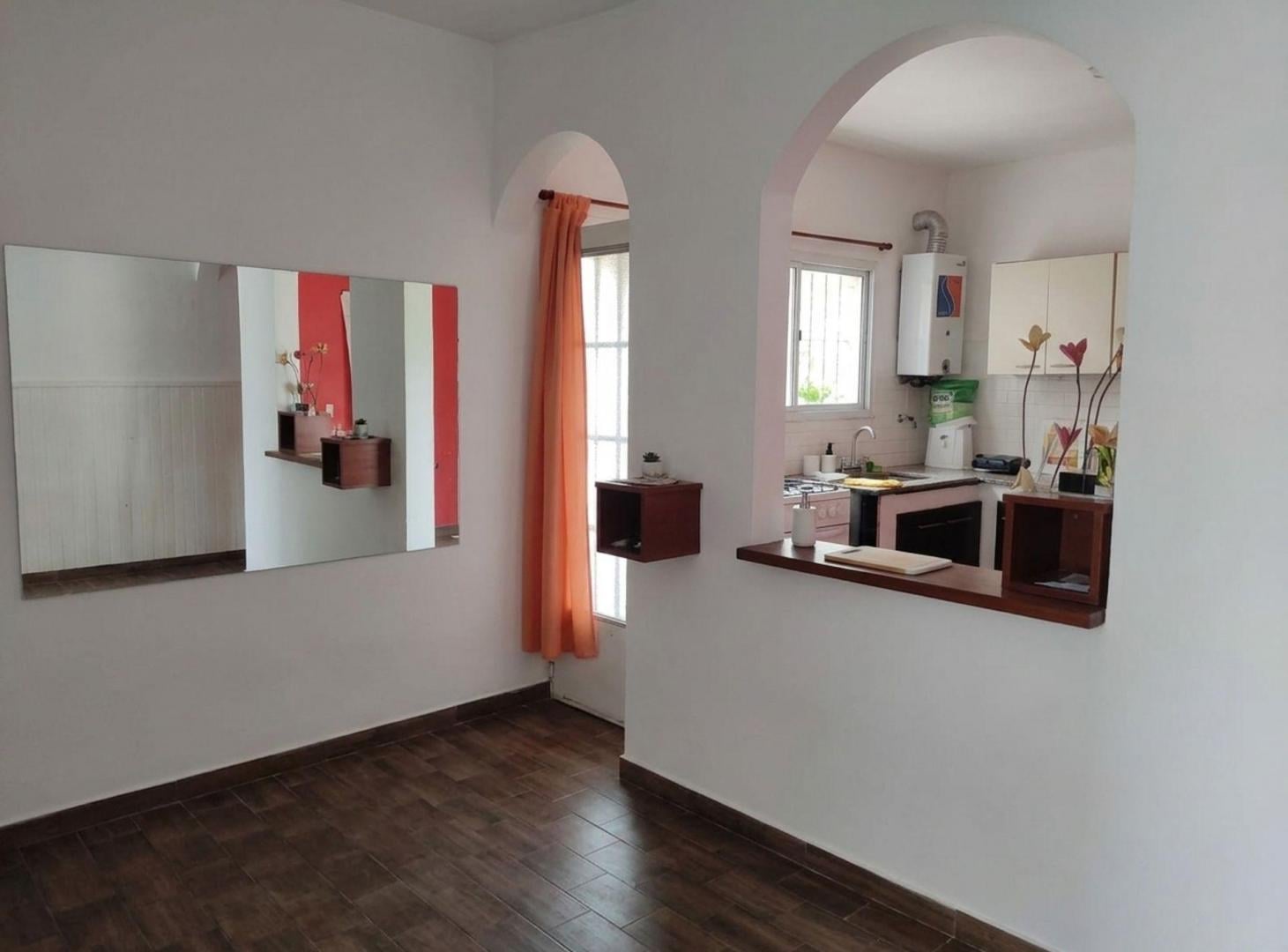 Foto de PH EN VENTA LA PLATA 2 DORMITORIO S/ EXPENSAS, imagen 5