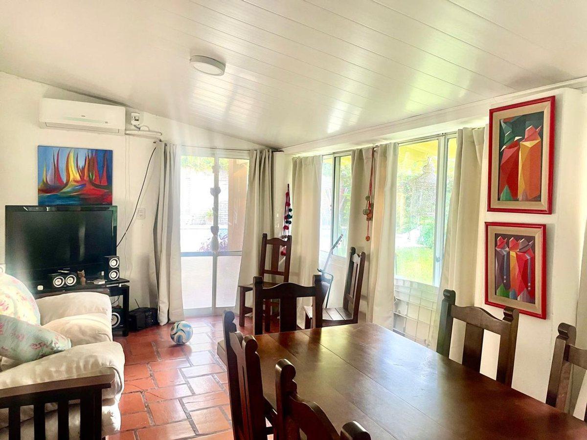 Foto de CASA VENTA CITY BELL 3 DORMITORIOS CON PILETA, imagen 4