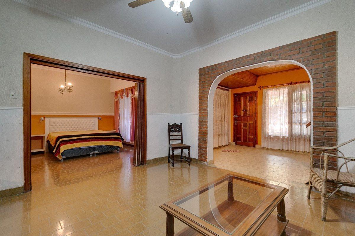 Foto de CASA EN VENTA LA PLATA 3 DORMITORIOS COCHERA, imagen 5