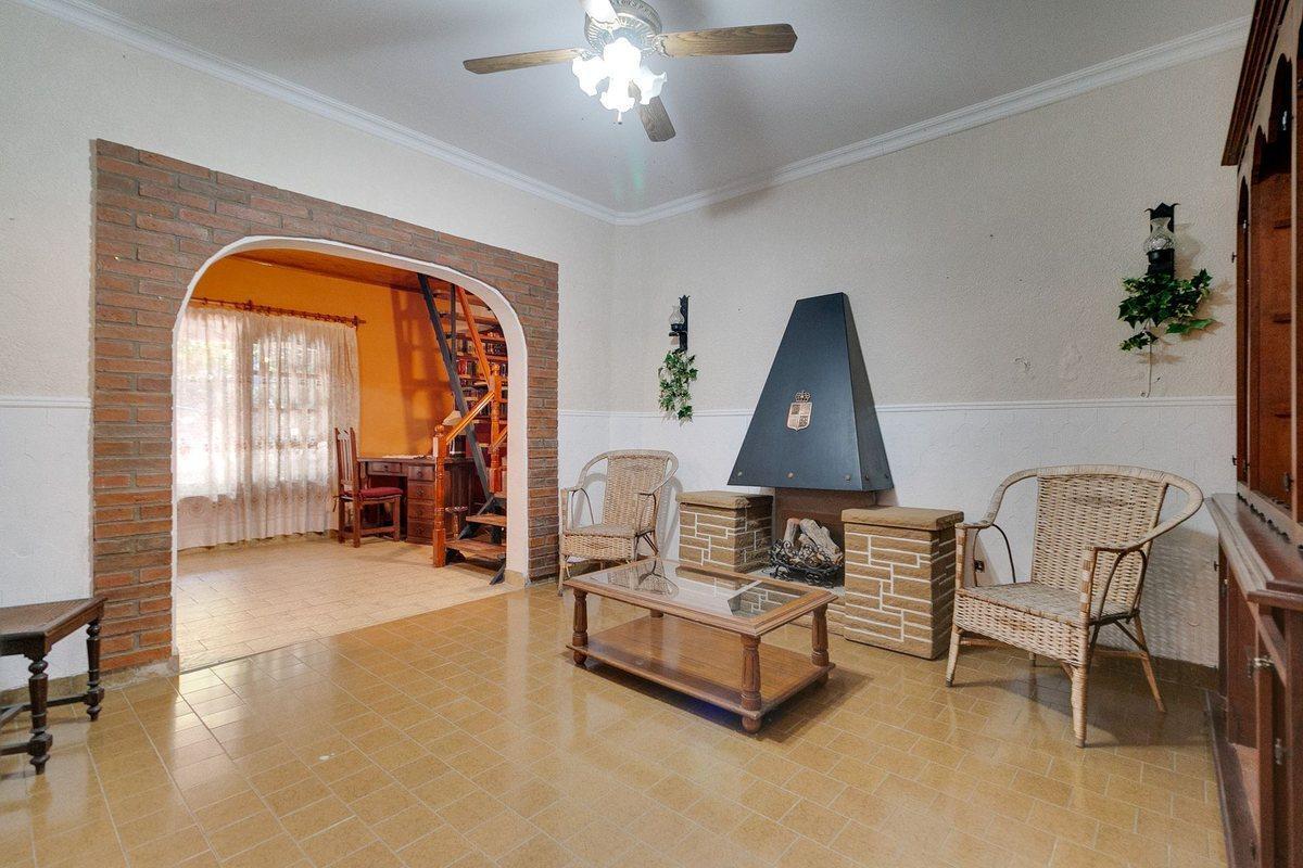 Foto de CASA EN VENTA LA PLATA 3 DORMITORIOS COCHERA, imagen 1