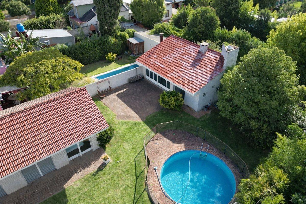 Foto de CASA EN VENTA GONNET 3 DORMITORIOS PARQUE Y PILETA, imagen 5