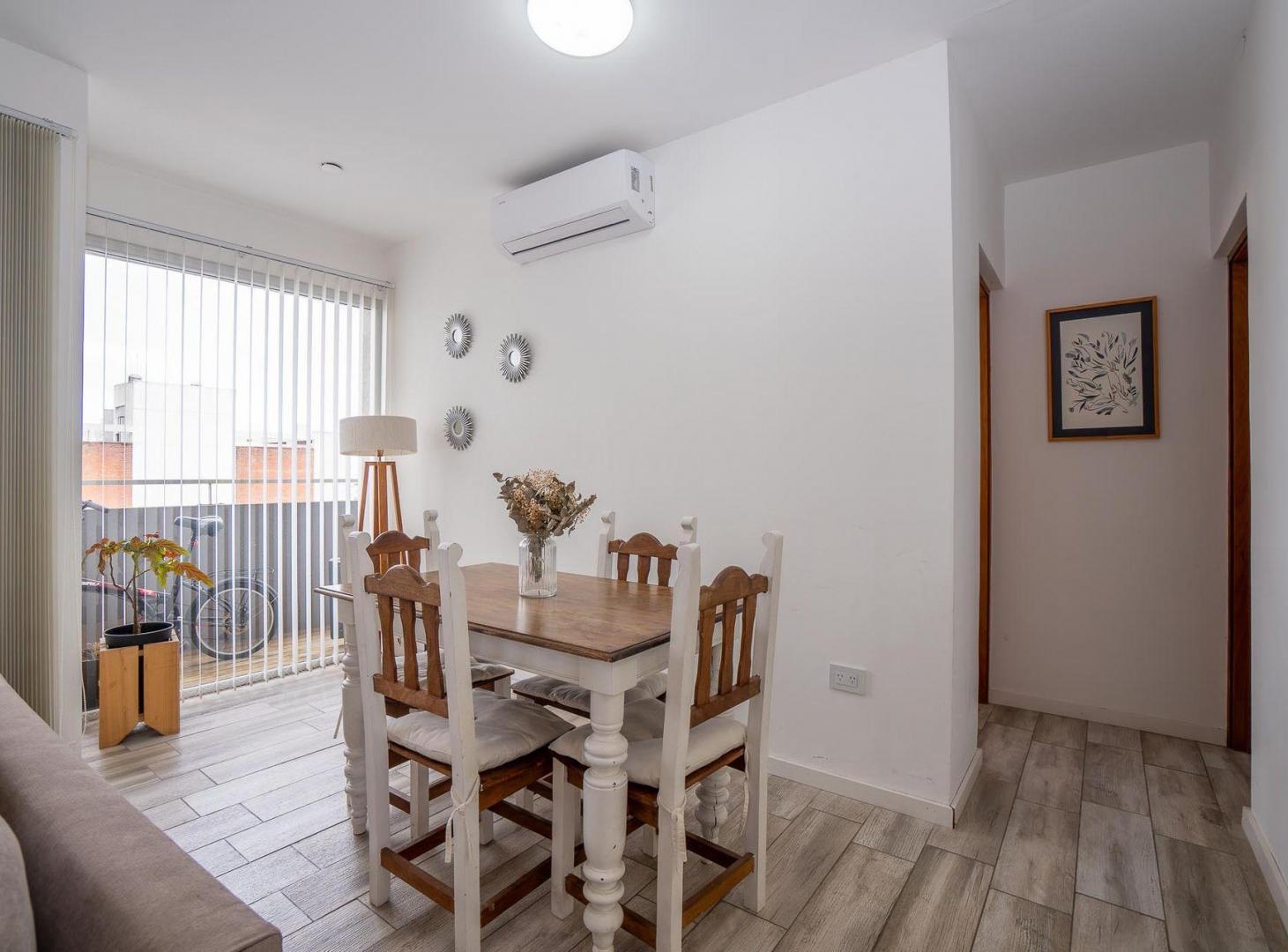 Foto de DEPARTAMENTO VENTA LA PLATA 1 DORMITORIO COCHERA, imagen 1