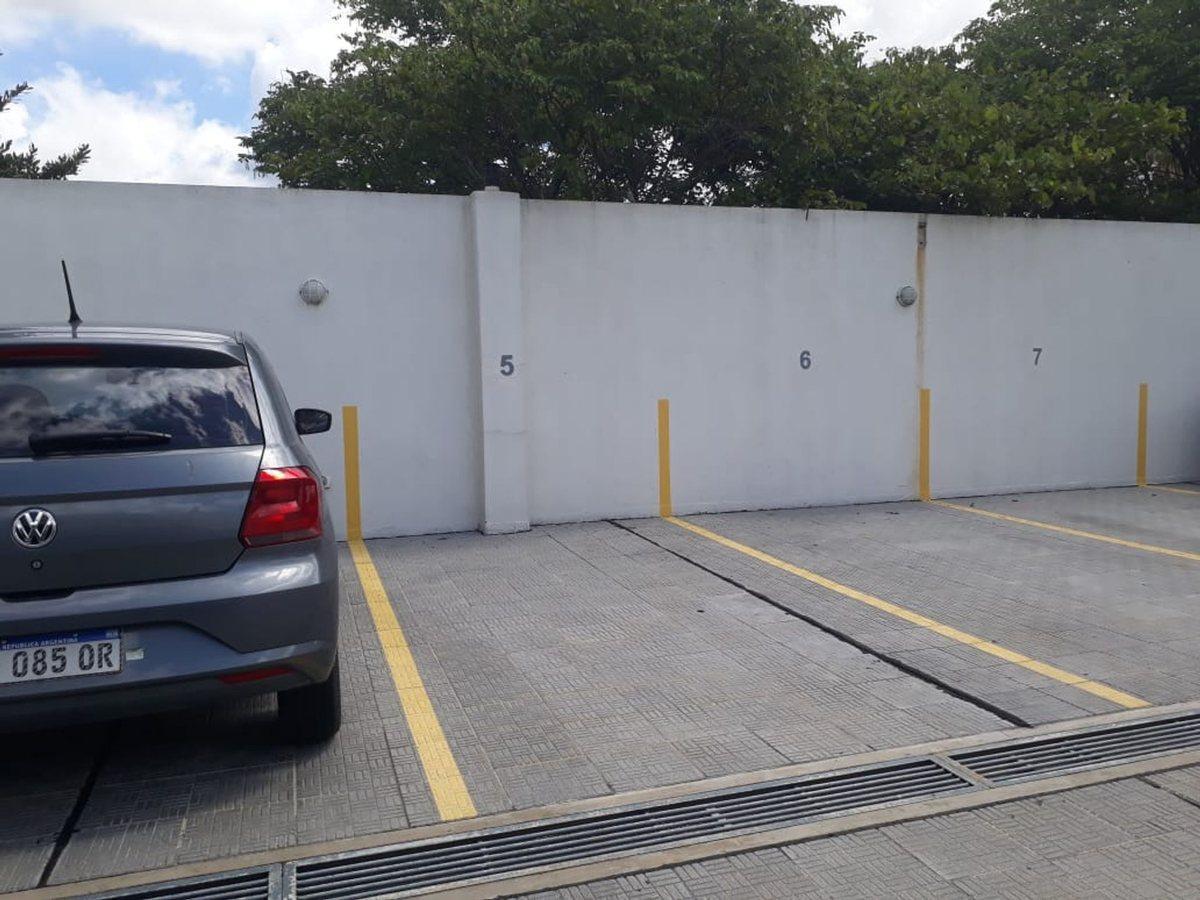 Foto de COCHERA EN VENTA LA PLATA, imagen 2
