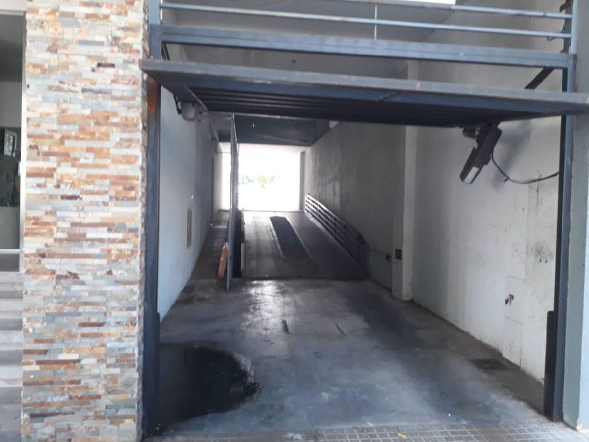 Foto de COCHERA EN VENTA LA PLATA, imagen 3