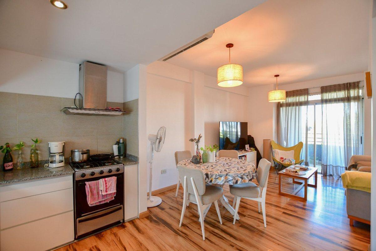 Foto de DEPARTAMENTO EN VENTA LA PLATA 2 AMBIENTES, imagen 3