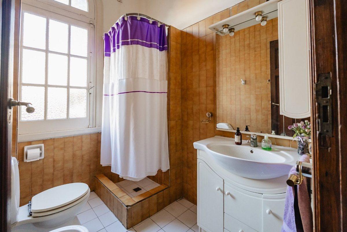 Foto de Departamento Piso en Venta Monserrat 6 Ambientes, imagen 5