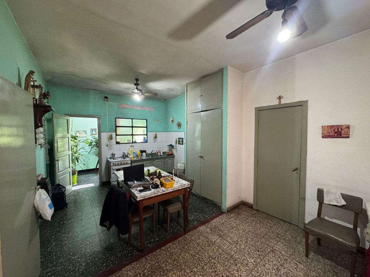 Foto de CASA EN VENTA QUILMES, imagen 4
