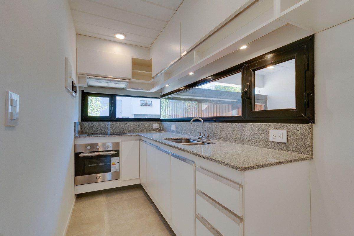 Foto de Duplex venta, La Plata. 3 dormitorios. A estrenar, imagen 3