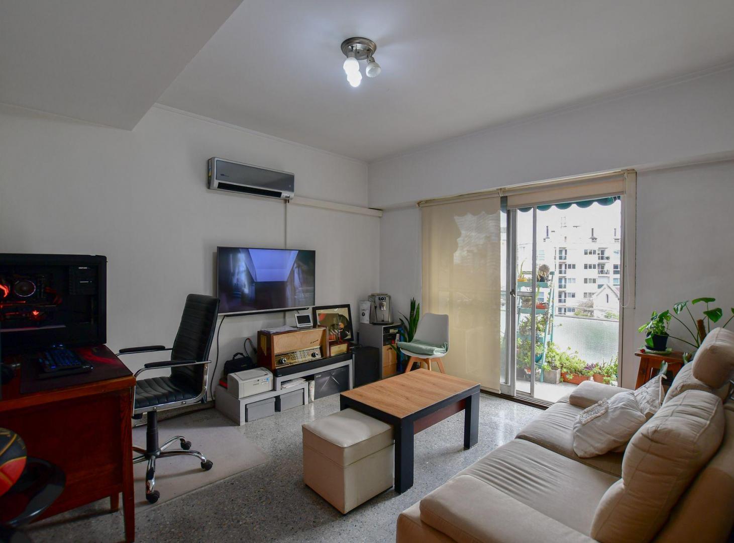Foto de DEPARTAMENTO VENTA LA PLATA CON COCHERA, imagen 1