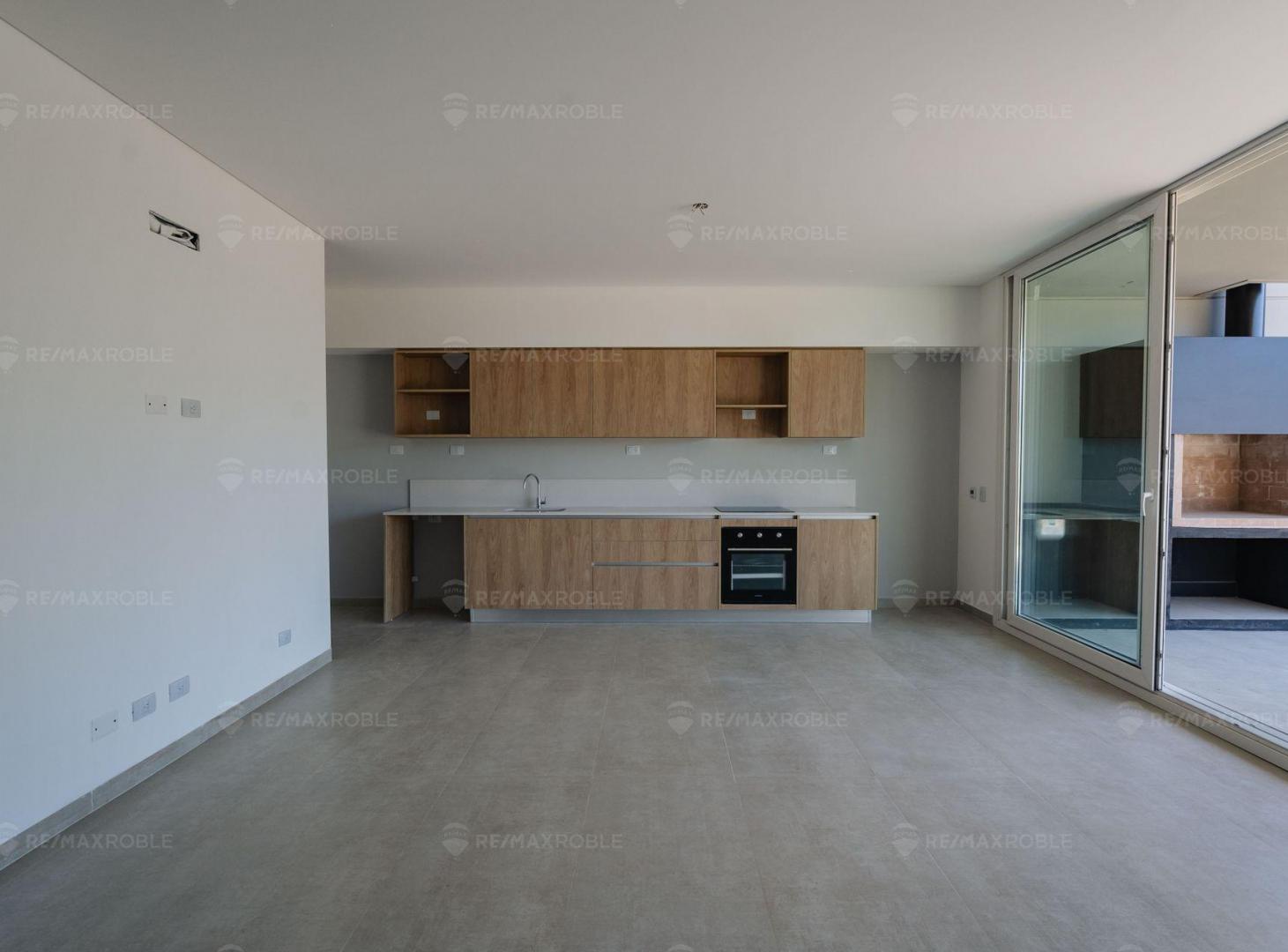 Foto de TOWNHOUSE EN VENTA EN LUCIÉRNAGAS 5 AMBIENTES, imagen 4