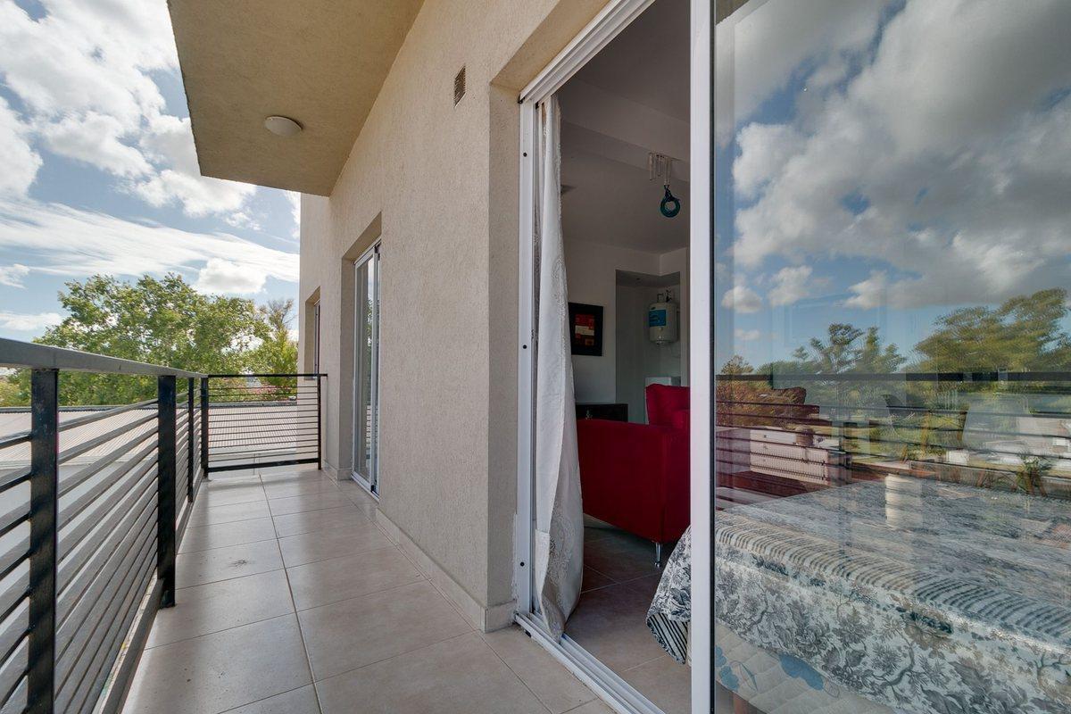 Foto de Departamento venta La Plata. 2 Dormitorios. Balcón, imagen 2