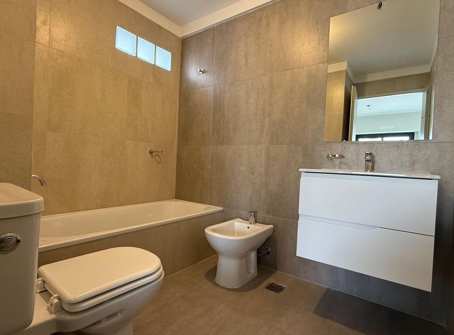 Foto de DEPARTAMENTO VENTA ALMAGRO 1 AMBIENTE DIVISIBLE, imagen 5