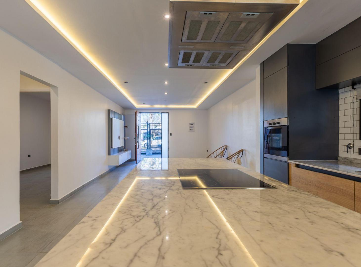 Foto de CASA VENTA CITY BELL 2 DORMITORIOS PILETA PARQUE, imagen 4