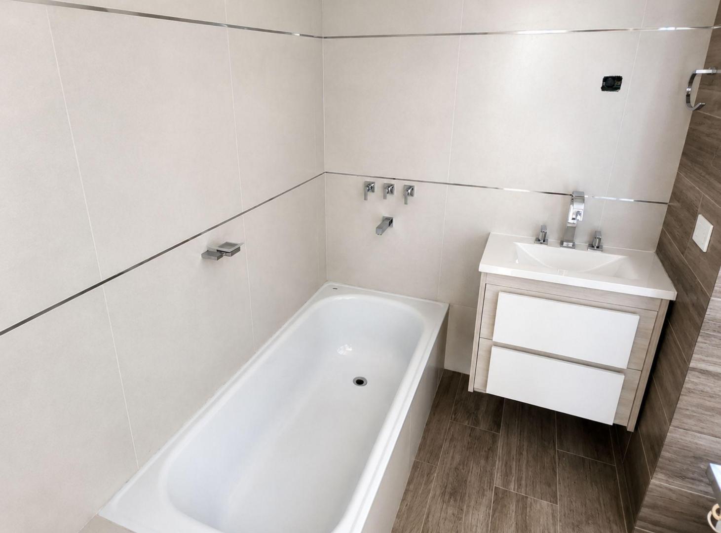 Foto de DEPARTAMENTO EN VENTA LA PLATA SEMIPISO CATEGORIA, imagen 4