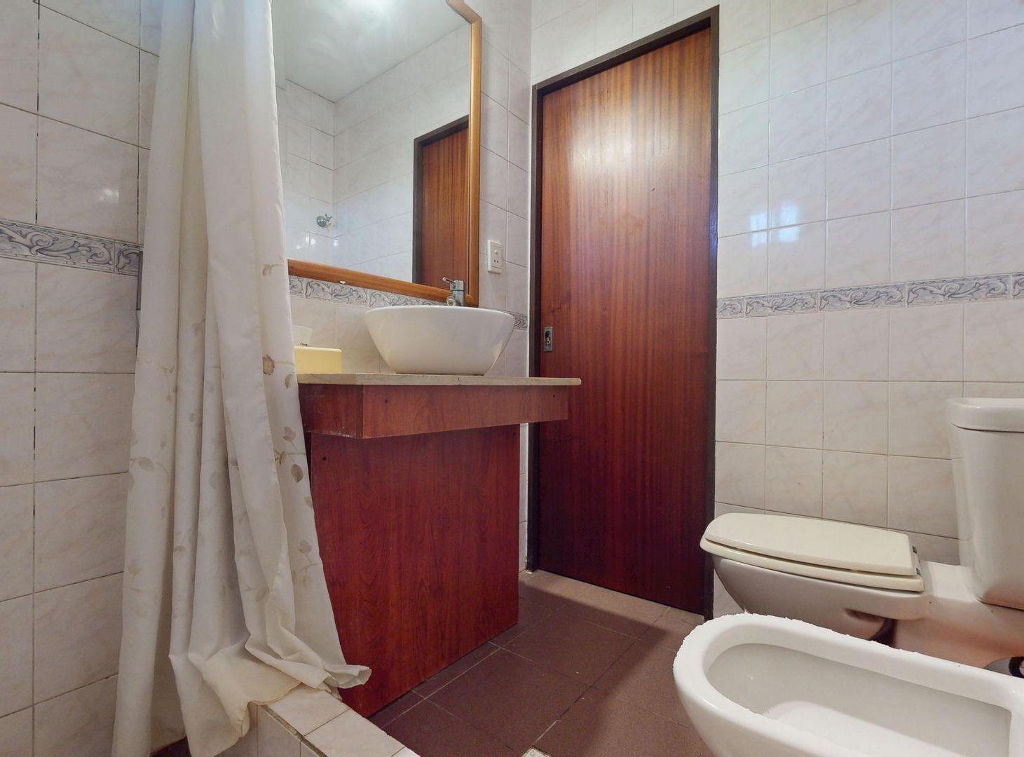 Foto de CASA EN VENTA BOSQUES 4 DORMITORIOS, imagen 5
