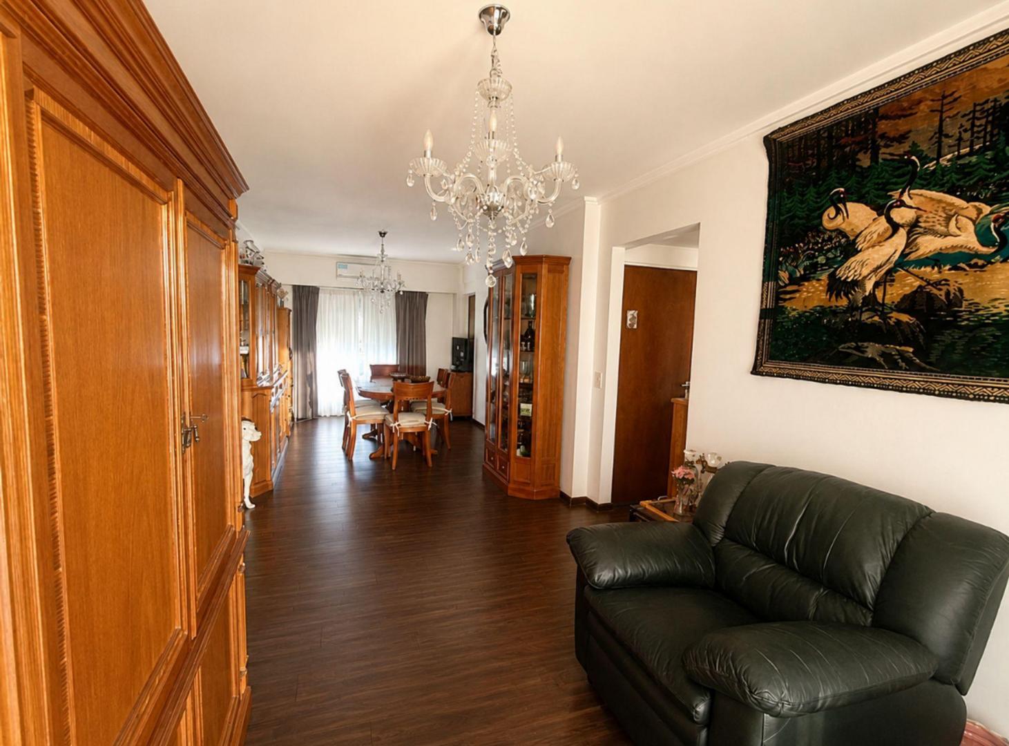 Foto de DEPARTAMENTO EN VENTA LA PLATA 3 DORMITORIOS, imagen 2