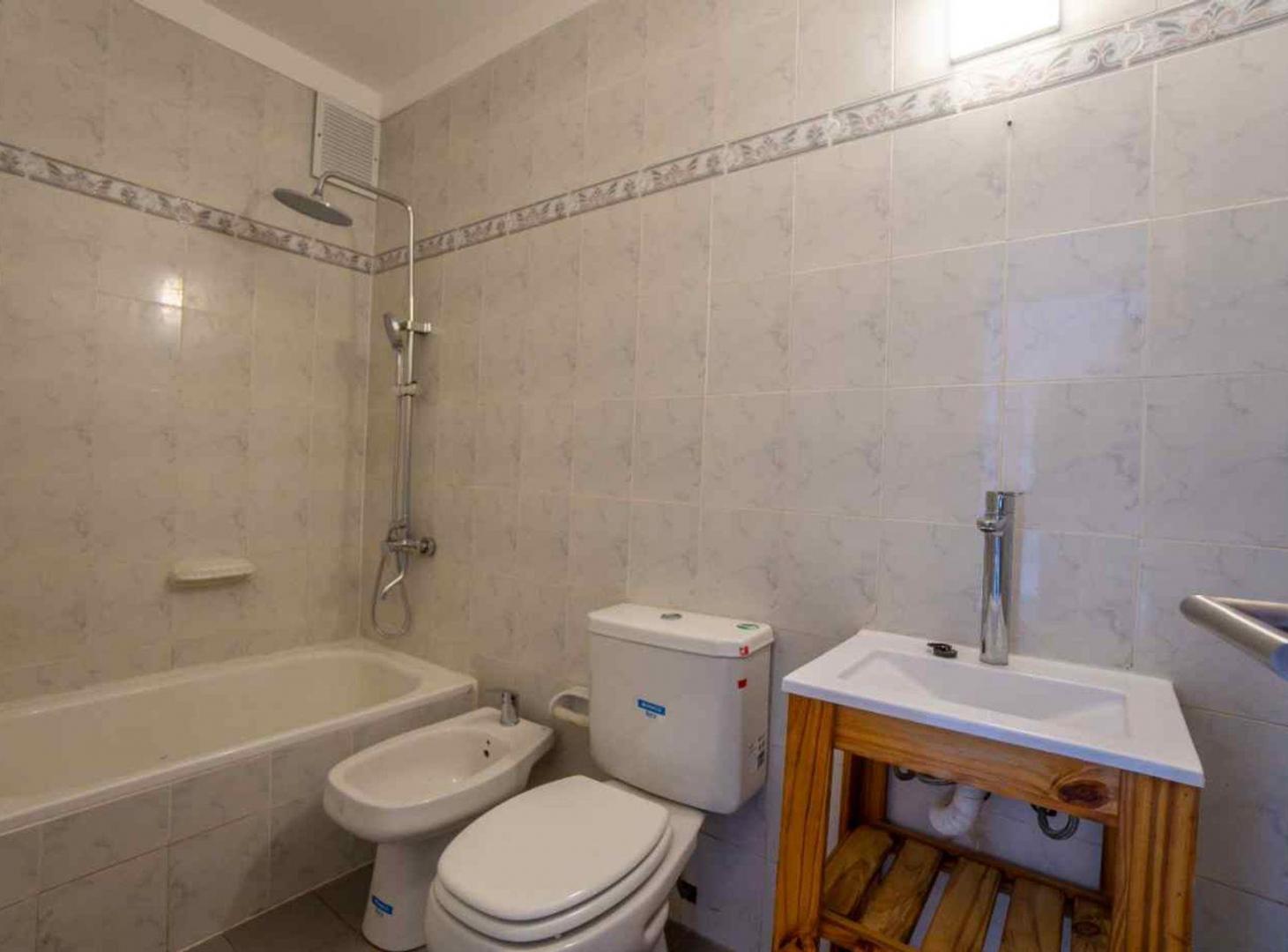 Foto de DEPARTAMENTO EN ALQUILER 1 DORMITORIO BALCON, imagen 2