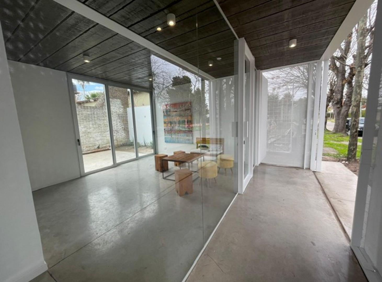 Foto de Local Comercial a Estrenar en Venta en City Bell, imagen 3