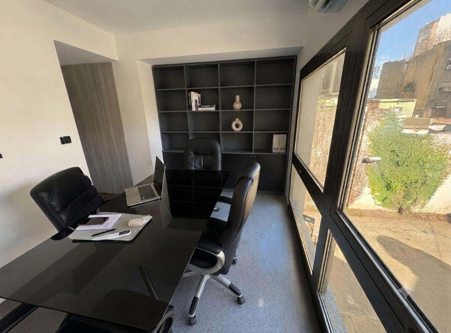 Foto de OFICINA Y LOCAL CON COCHERAS VENTA LA PLATA, imagen 3