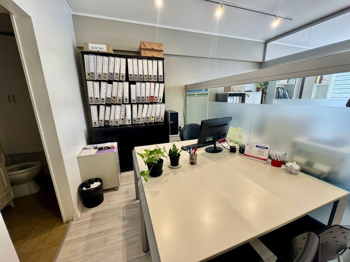 Foto de OFICINA EN VENTA LA PLATA AMUEBLADA TRIBUNALES, imagen 1